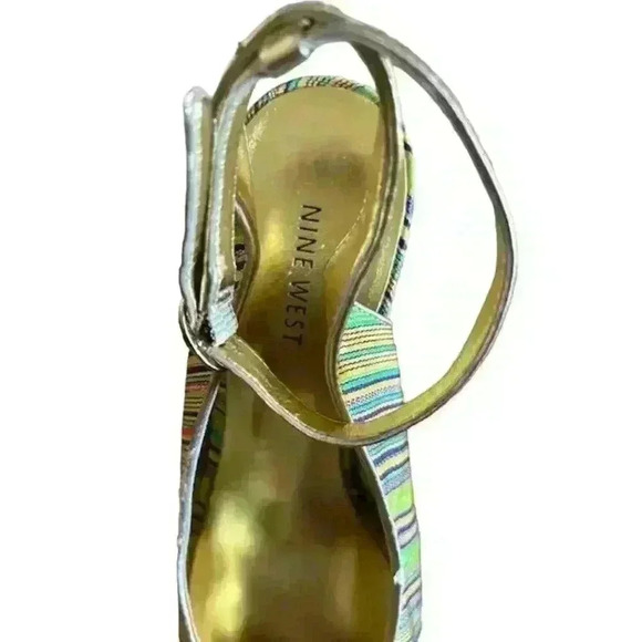 Nine West Wedge, size 8 - Picture 7 of 8